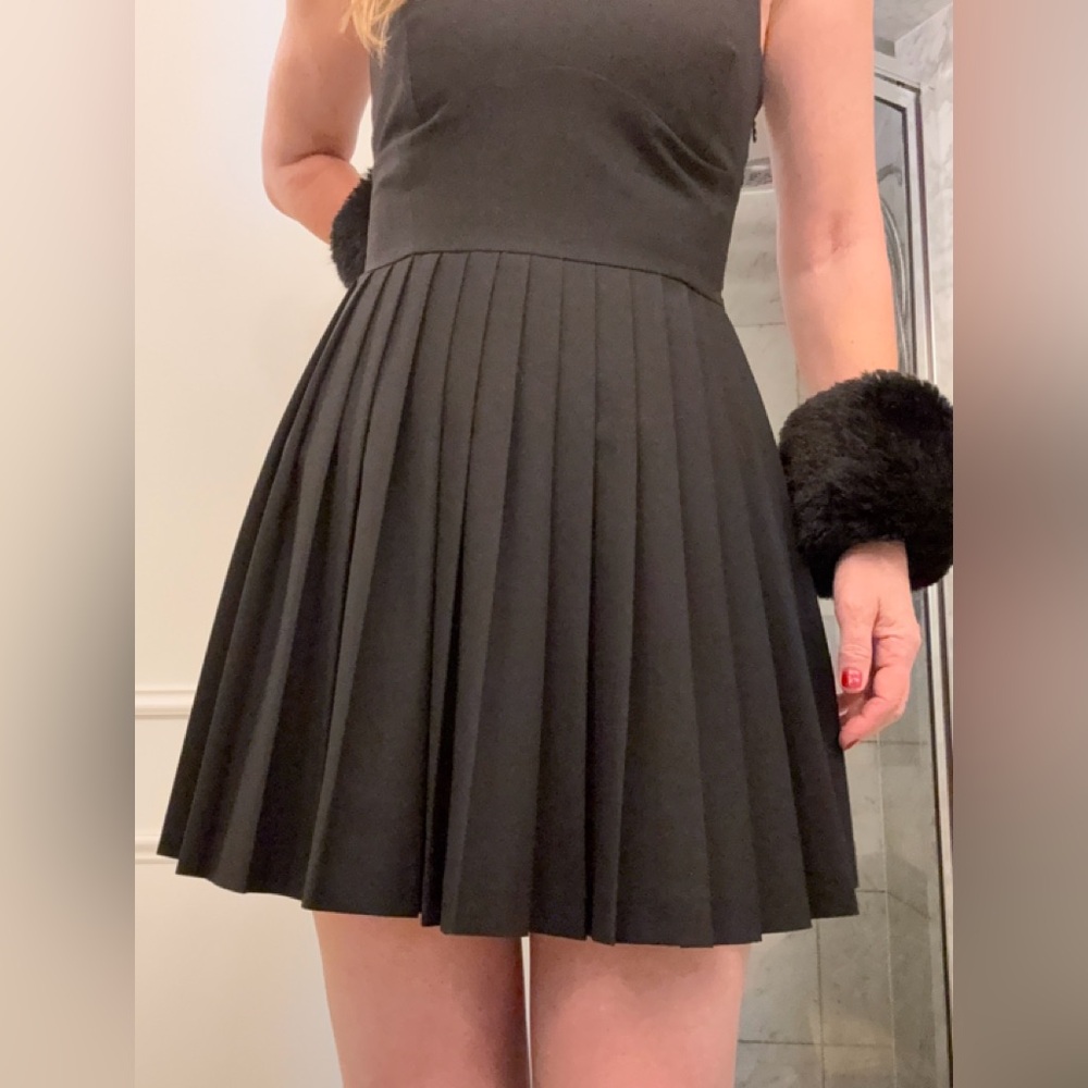 Elegant Black Pleated Dress